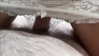 Жена с половыми губами до колен порется с мужем