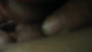 Мужик любит лизать у любимой мокрую киску