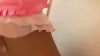 Сделал мачехе массаж ног, чтобы та ему вздрочнула член