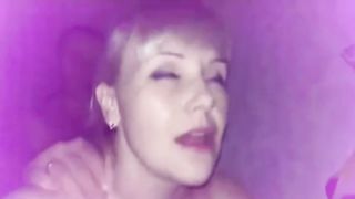 Весёлую сексвайф на два члена натягивают