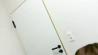 Зрелая сестирчка оседлала брата