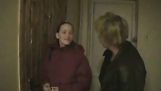 Супруги развлеклись всей семьей