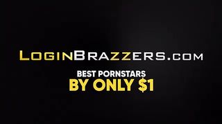 Вертела очком на члене брата