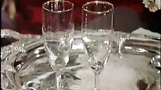 Белые сучки на большом черном хере