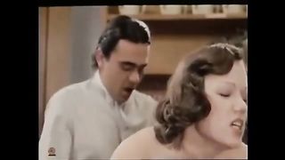 Прилюдно поимел супругу в очко