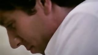 В рабочее время сосет хер и глотает сперму