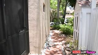 Милашки ласкающие киски в позе шестьдесят девять