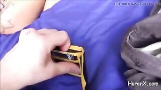 Немецкая сводная сестра внезапно вернулась домой к брату